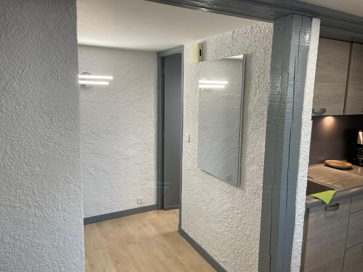 Collioure, Bel Appartement De 40M2 Avec Balcon Et Parking Exterior foto